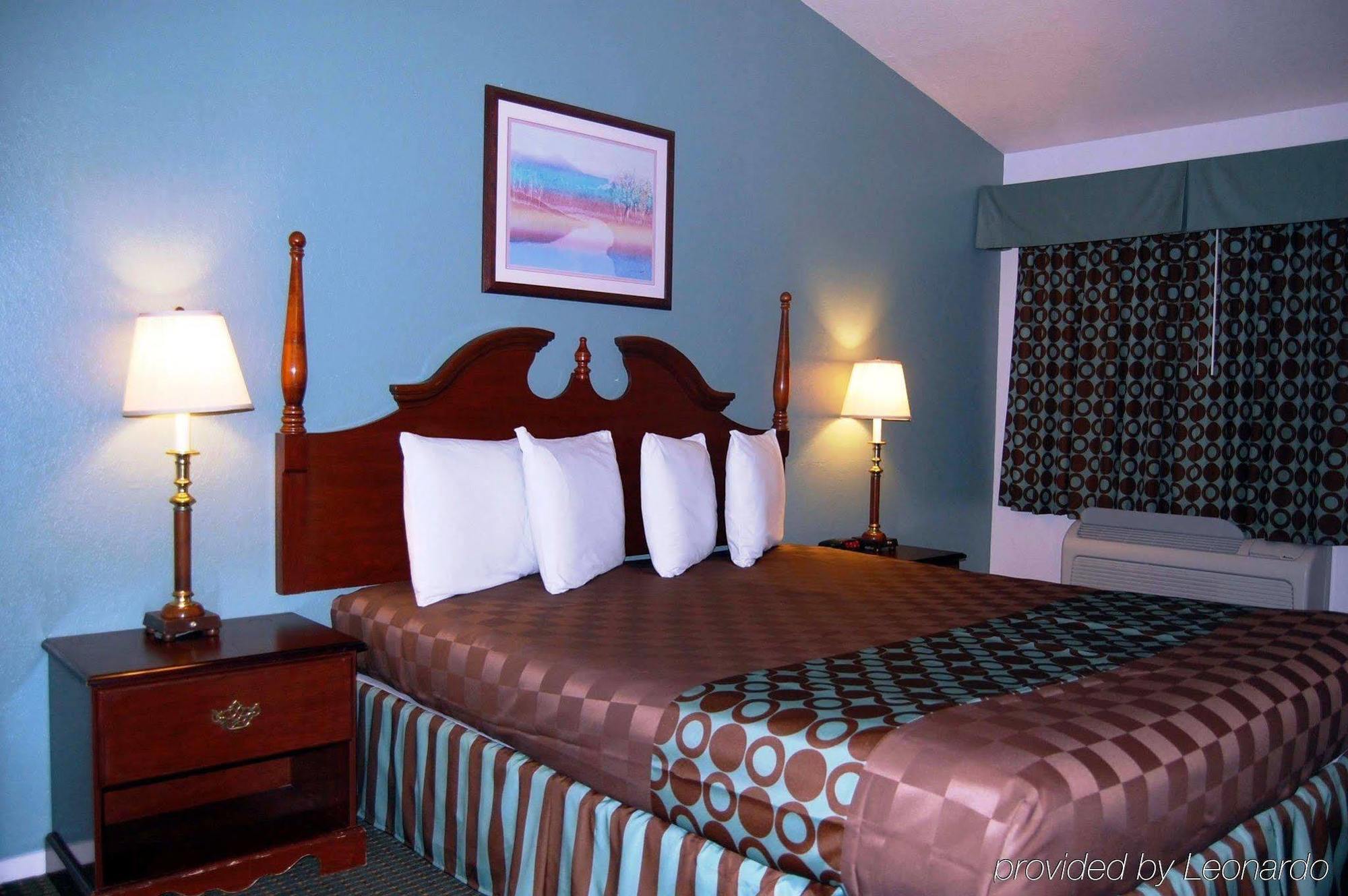 Americas Best Value Inn Los Banos Exterior photo